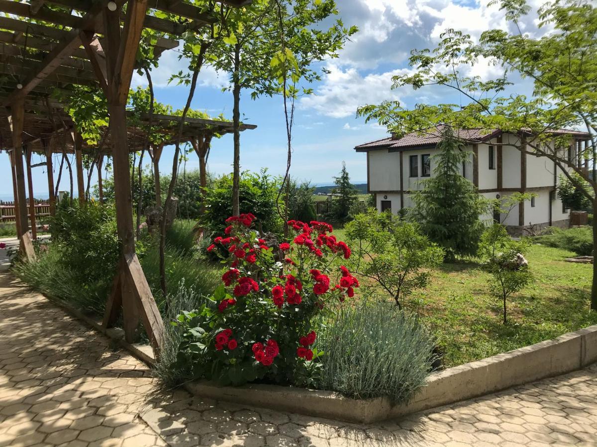 Bed and Breakfast Vis Velika Exterior foto