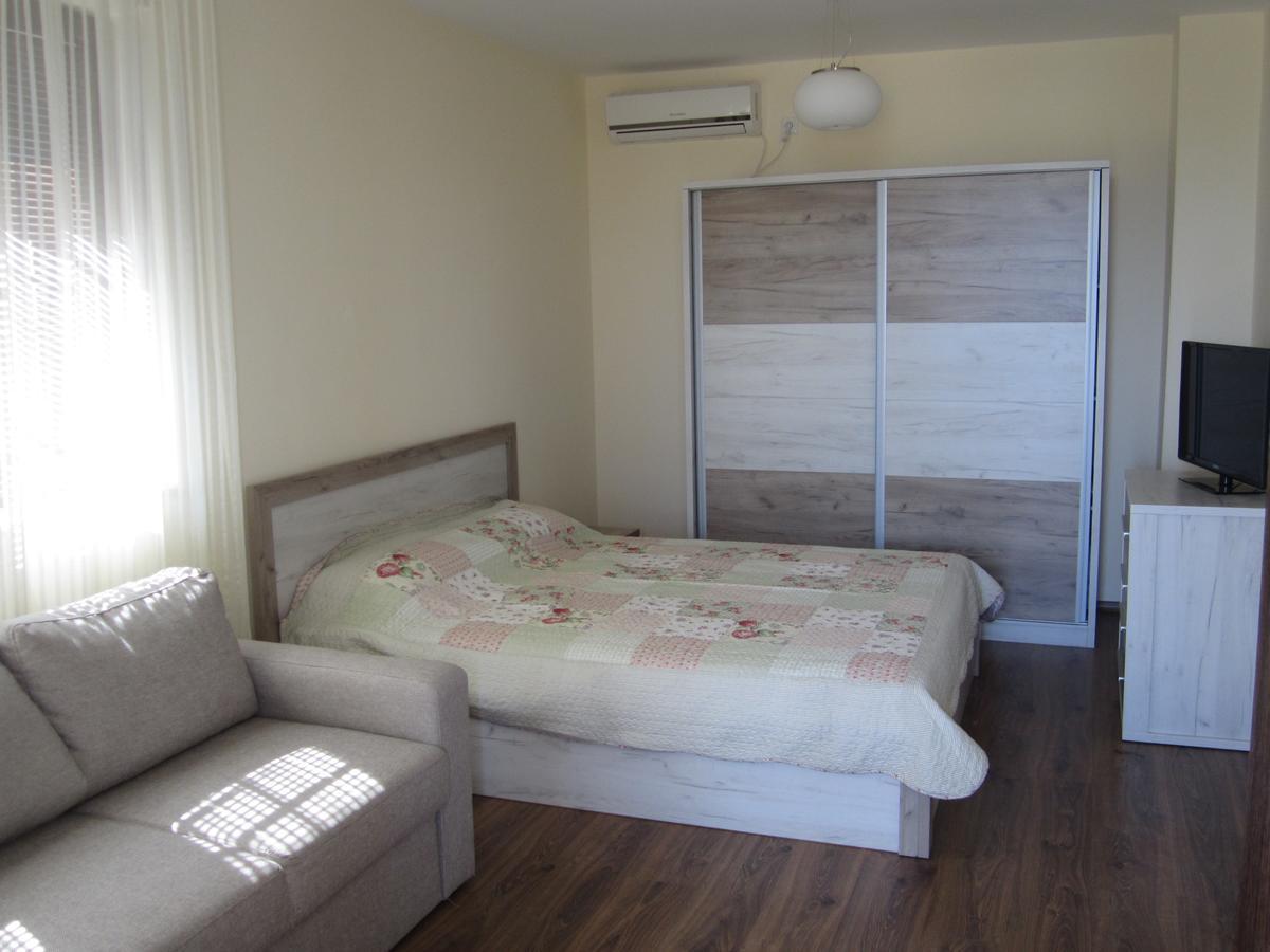 Bed and Breakfast Vis Velika Exterior foto