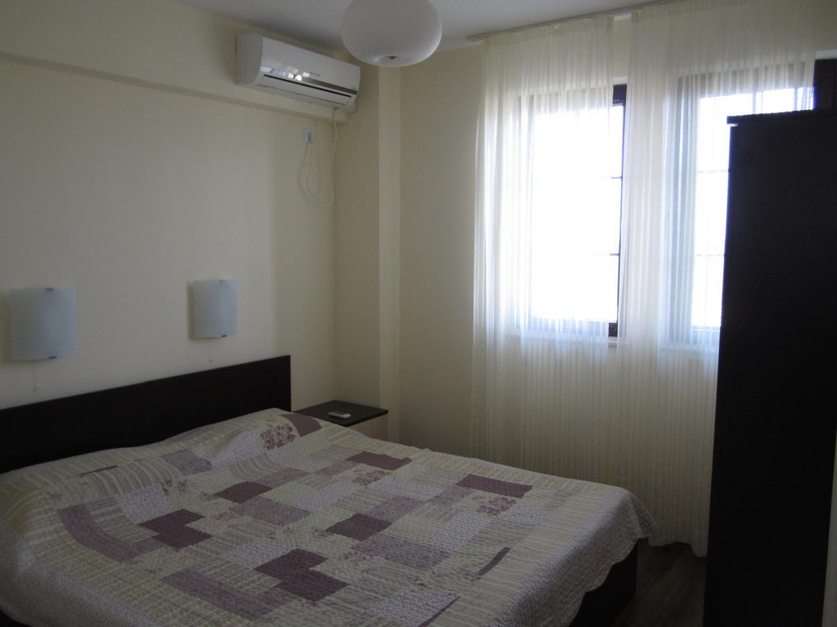 Bed and Breakfast Vis Velika Exterior foto