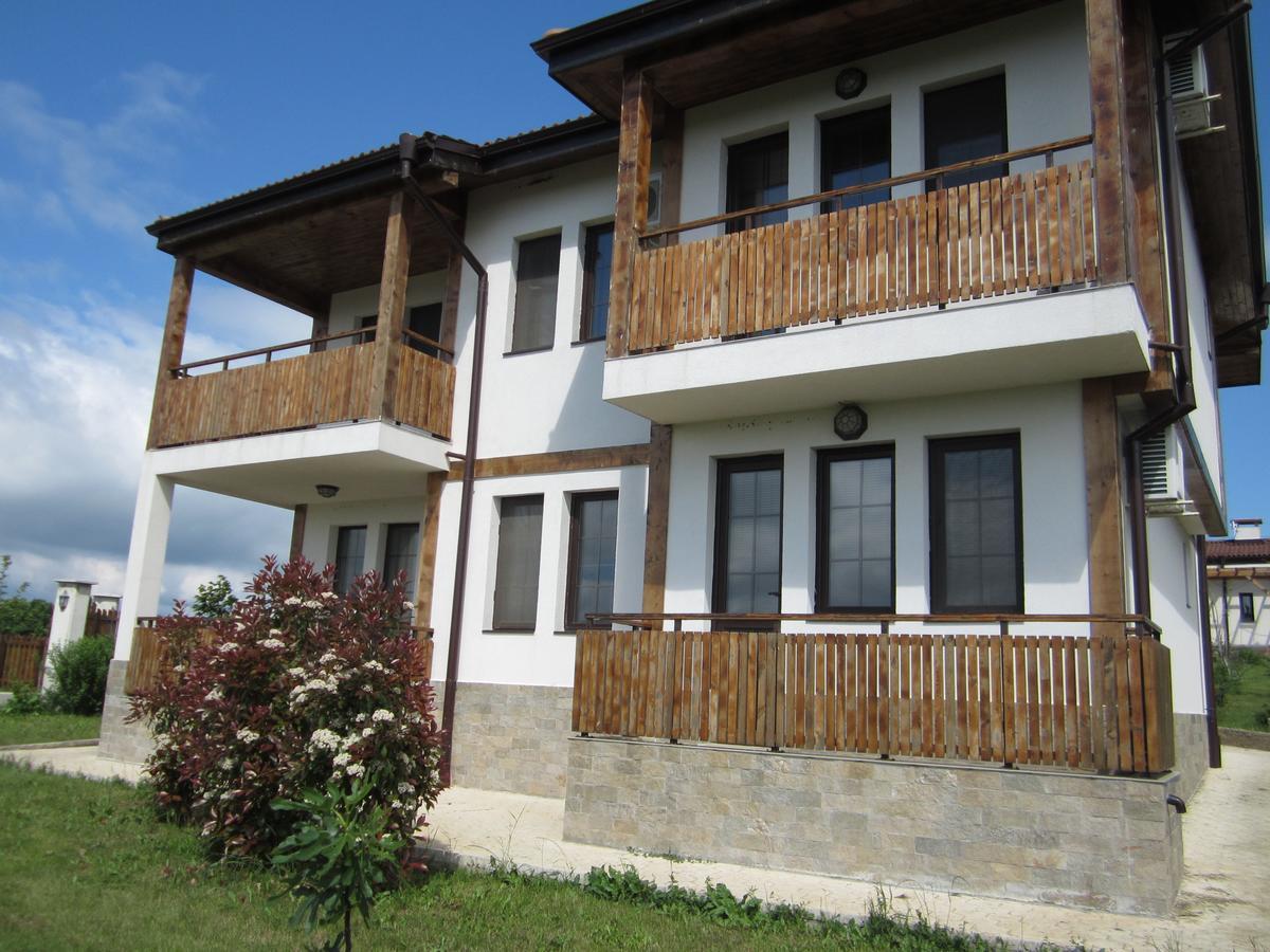 Bed and Breakfast Vis Velika Exterior foto