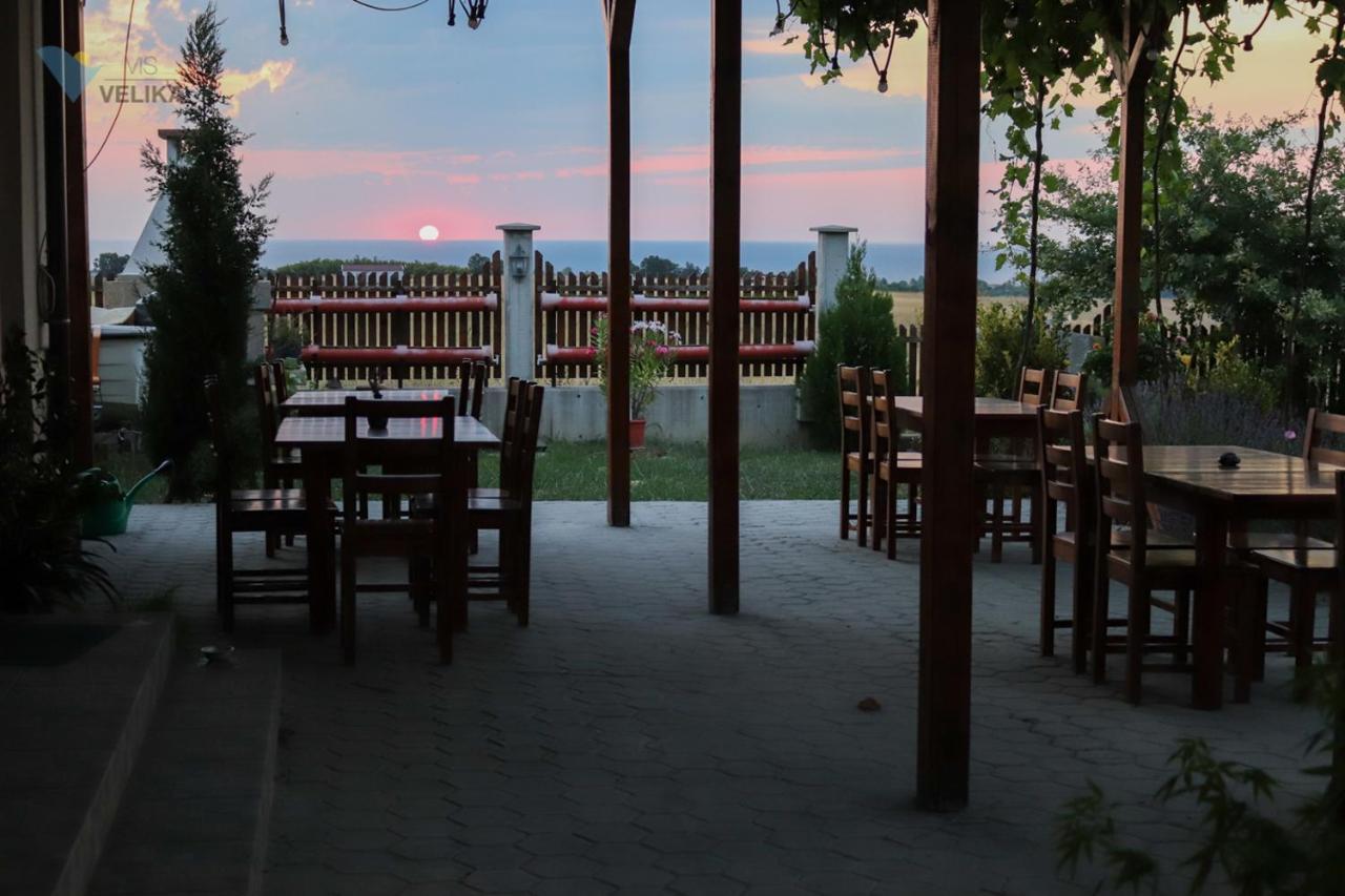 Bed and Breakfast Vis Velika Exterior foto